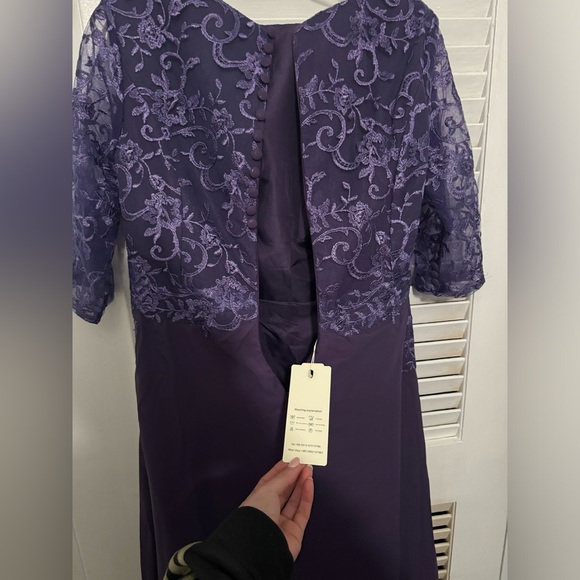 Purple Evening Gown, can be mother of the bride - Picture 5 of 5